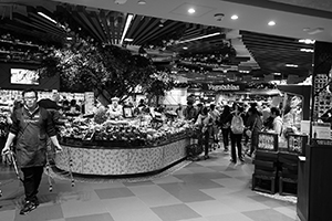 City Super, Harbour City, Tsim Sha Tsui, 24 December 2016