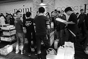 A Lunar New year street food stall, Mongkok, 28 January 20Y7