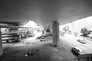 Street scene, Connaught Road Central, Sheung Wan, 25 March 2017