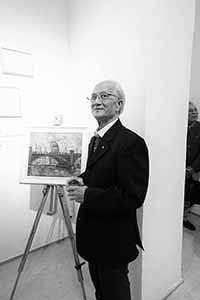 Chu Hing-wah at the opening of his exhibition, Hanart TZ Gallery, Pedder Street, Central, 8 December 2017