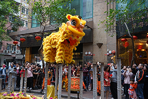 Lion dance, Minden Avenue, Tsim Sha Tsui, 9 February 2019