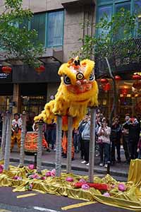 Lion dance, Minden Avenue, Tsim Sha Tsui, 9 February 2019