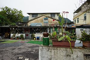Village house close to the Pat Sin Leng Country Park, 24 February 2019