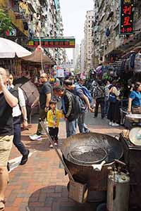 Street scene, Sham Shui Po, 19 March 2019