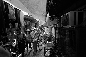Street scene, Cheung Chau, 12 May 2019