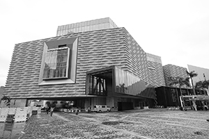 Hong Kong Museum of Art, Tsim Sha Tsui, 9 May 2019