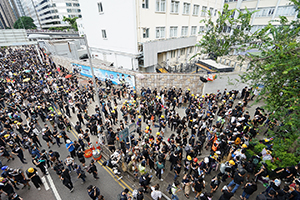 Protesters occupying Harcourt Road, Wanchai, 21 June 2019