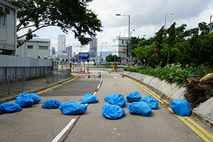 Roadblock on Performing Arts Avenue, Admiralty, 21 June 2019