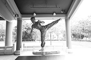 Bruce Lee sculpture outside the Hong Kong Heritage Museum, 23 June 2019