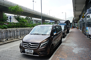 Car with cross-boundary licence plate, Connaught Road West, Sai Ying Pun, 16 June 2019