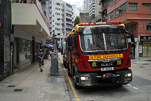 Fire truck, Queen's Road West, Sheung Wan, 16 June 2019