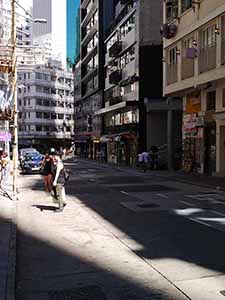 Light on the street, Lyndhurst Terrace, Central, 9 September 2012