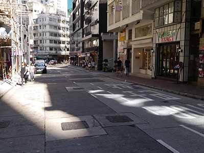 Light on the street, Lyndhurst Terrace, Central, 9 September 2012