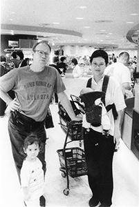 Historian Geoff Wade and his family in Pacific Place, Admiralty, 10 November 2001