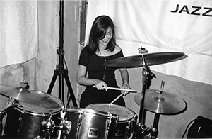 Elaine Liu playing drums at the Blue Door Jazz Club, Central, 18 May 2002