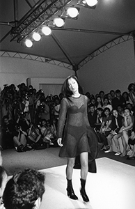 Agnès B. Fall/Winter 2002 Fashion Show, Tsim Sha Tsui, 6 May 2002