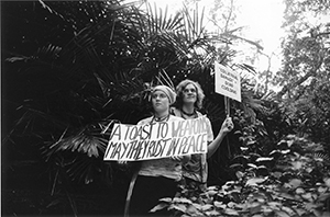 Anti-war demonstrators, Garden Road, 15 February 2003