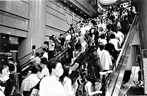 Escalators, Times Square, Causeway Bay, towards the end of the SARS epidemic period, 11 May 2003