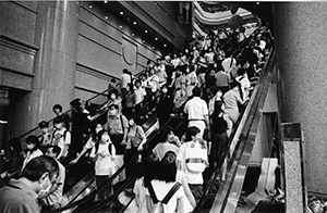 Escalators, Times Square, Causeway Bay, towards end of the SARS period, 11 May 2003