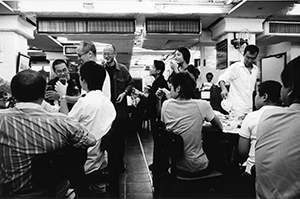 Dinner at Lin Heung Tea House, Wellington Street, Central, 22 August 2003