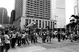 Taiwanese flags and portrait of Sun Yat-sen at a political rally, Chater Road, Central, 16 May 2004