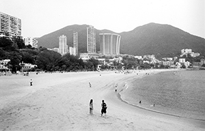 Repulse Bay, Hong Kong Island, 20 May 2004