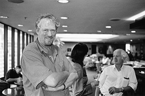 Richard Irving visiting the Senior Common Room, The University of Hong Kong, 18 June 2004