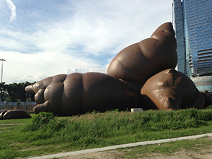 Inflatable outdoor sculpture, West Kowloon, 2 June 2013