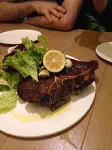 Florentine steak, in a Japanese-style Italian restaurant, Hollywood Road, Sheung Wan, Hong Kong Island, 28 October 2013