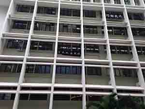 Banners at the University of Hong Kong, Pokfulam, 4 November 2014