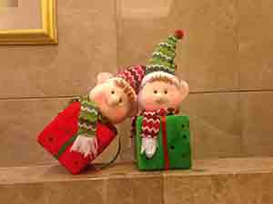 Christmas decoration in the lobby of a private residential building, Sheung Wan, 20 December 2015