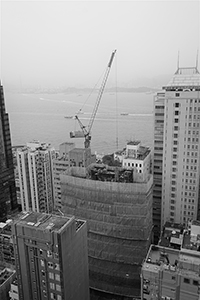 Construction site at 33 Des Voeux Road West, Sheung Wan, 29 September 2016
