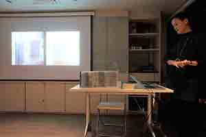 Poet Sarah Howe speaking at the Asia Art Archive, Sheung Wan, 9 November 2016