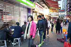 Lunar new year street scene, Mongkok, 28 January 2017