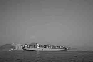 Container ship in the East Lamma Channel, 8 January 2017