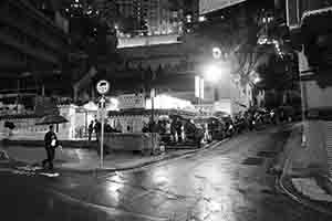 People lining up outside Man Mo Temple, Hollywood Road, Central, 21 February 2017