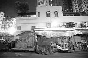 Street scene at night, Sheung Wan, 15 March 2017