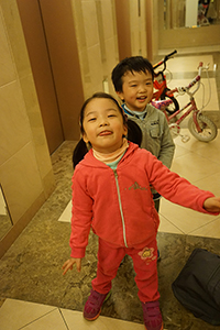 Children met in a lift lobby, Sheung Wan, 4 March 2017