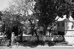 Vice Chancellor's Lodge, University of Hong Kong, viewed from Kotewall Road, 2 April 2017