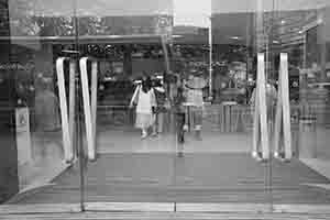 Entrance to the Pacific Place shopping centre, with reflections, Queensway, Admiralty, 20 April 2017