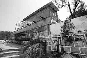Cafe of the Cheung Chau Windsurfing Centre, Cheung Chau, 4 April 2017
