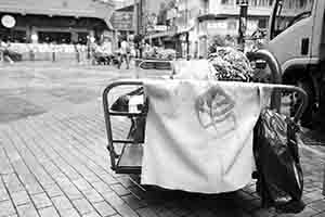 Street scene, Sheung Wan, 18 June 2017