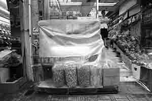 Dried goods store, Sheung Wan, 18 June 2017