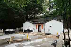 Law Uk Folk Museum, Kut Shing Street, Chai Wan, 25 June 2017