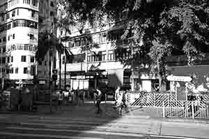 Street scene, Ma Tau Wai Road, To Kwa Wan, Kowloon, 28 June 2017