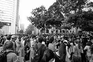 Protest against the Court of Appeal decision to give custodial sentences to Umbrella Movement democracy activists, near the Court of Final Appeal, Chater Road, Central, 20 August 2017