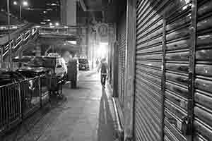 Street scene, Connaught Road West, Sheung Wan, 8 November 2017