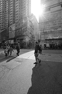 Light on Queen's Road Central, Sheung Wan, 9 December 2017