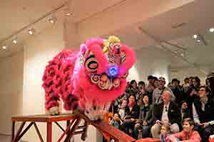 Muted Lion Dance, a performance piece by Samson Young, Spring Workshop, Wong Chuk Hang, 10 December 2017