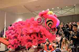 Muted Lion Dance, a performance piece by Samson Young, Spring Workshop, Wong Chuk Hang, 10 December 2017